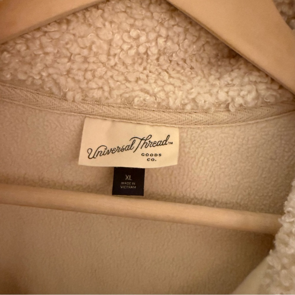 Universal Thread Cream Sherpa Pullover - image 4